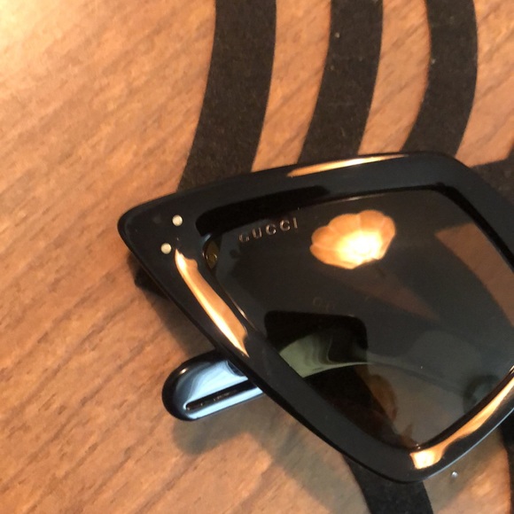 Authentic Gucci cat eye sunglasses ❤️ - Picture 10 of 10